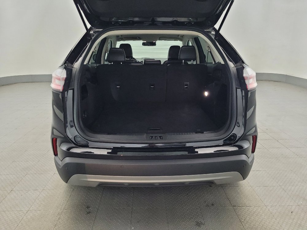 Used 2024 Ford Edge SEL image 29
