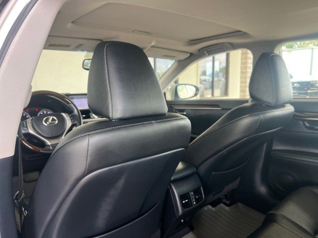 Used 2014 Lexus ES 350 w/ Luxury Package image 32