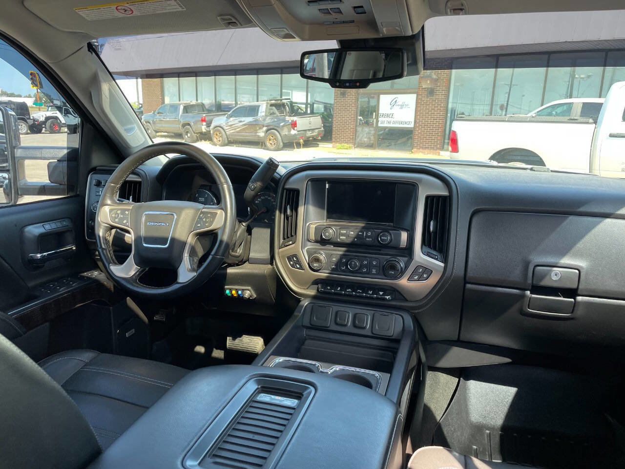 Used 2016 GMC Sierra 3500 Denali w/ Duramax Plus Package image 30