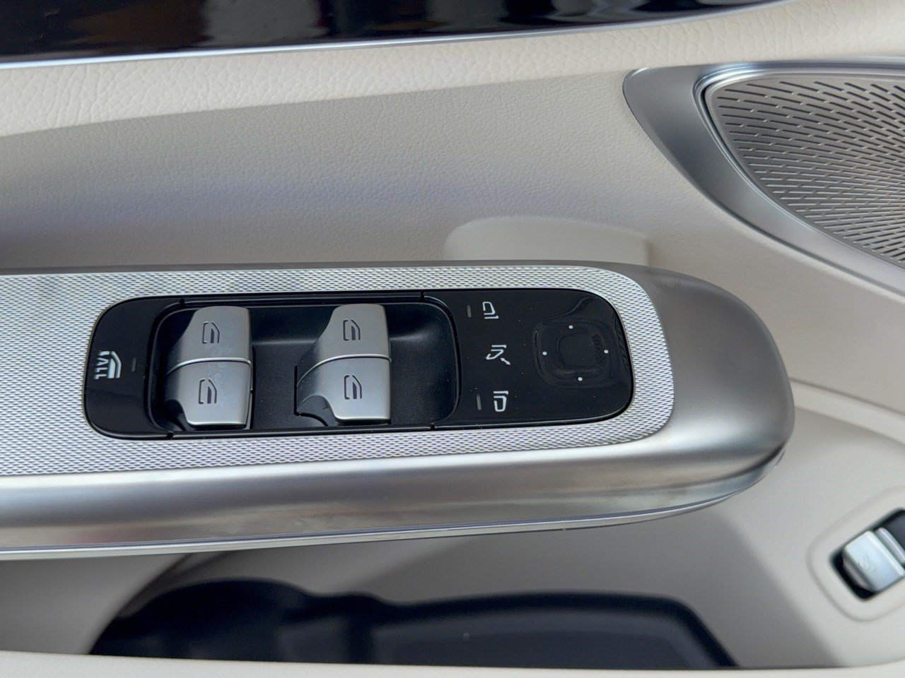 New 2027 Mercedes-Benz CLE 53 AMG 4MATIC Cabriolet image 15