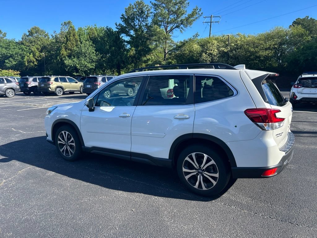 Used 2023 Subaru Forester Limited AWD/4WD image 8
