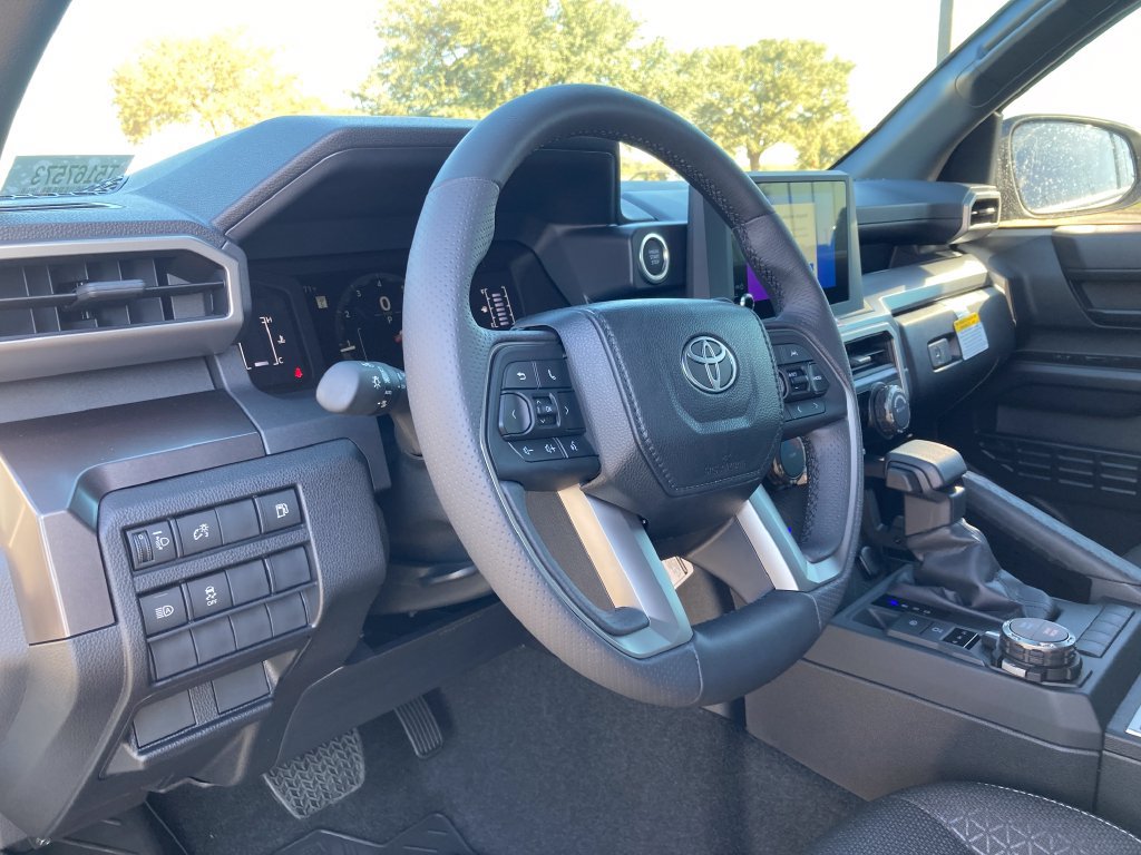 New 2026 Toyota 4Runner SR5 AWD/4WD image 8