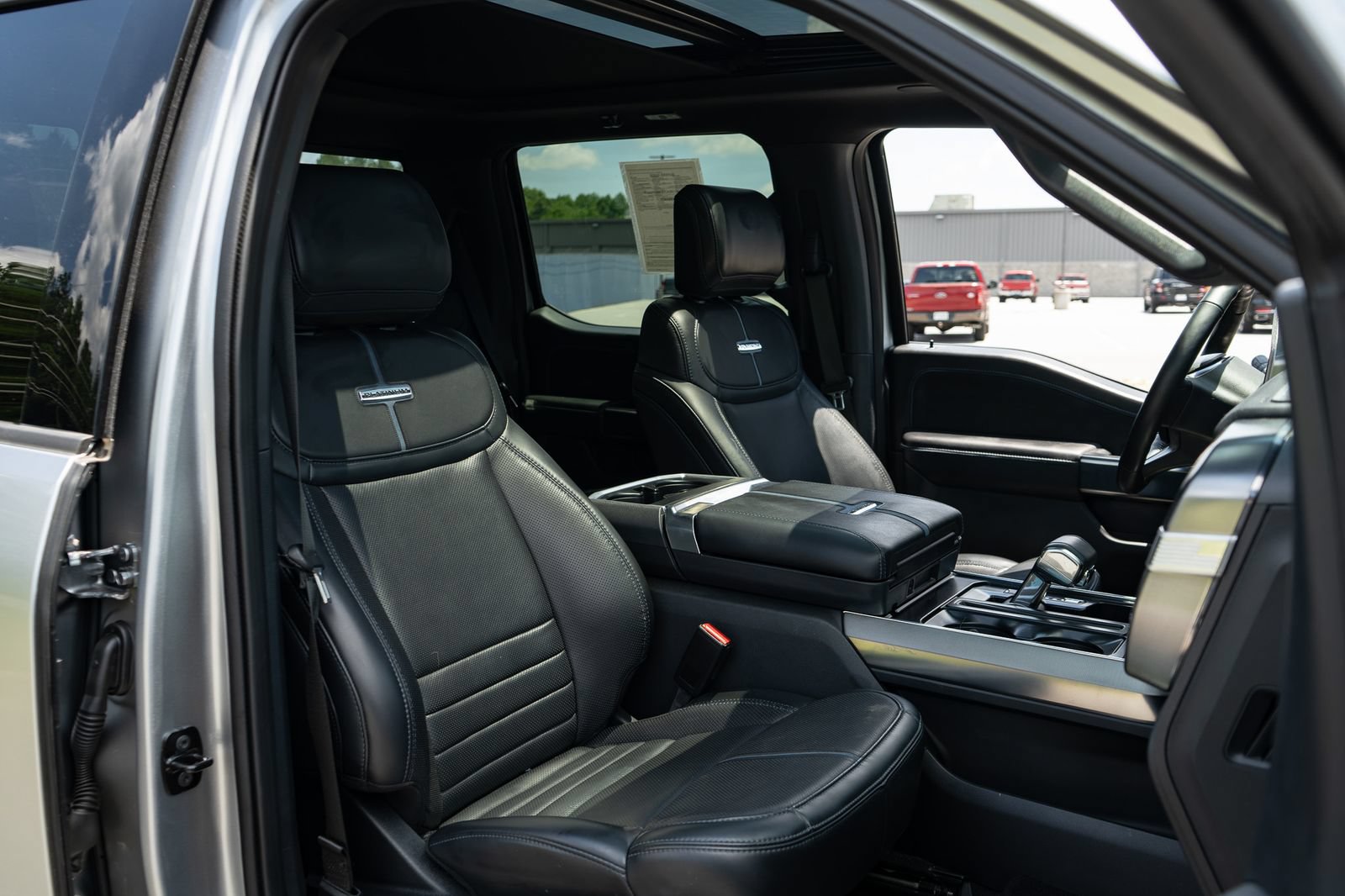 Used 2025 Ford F150 Platinum w/ Equipment Group 702A High AWD/4WD image 48