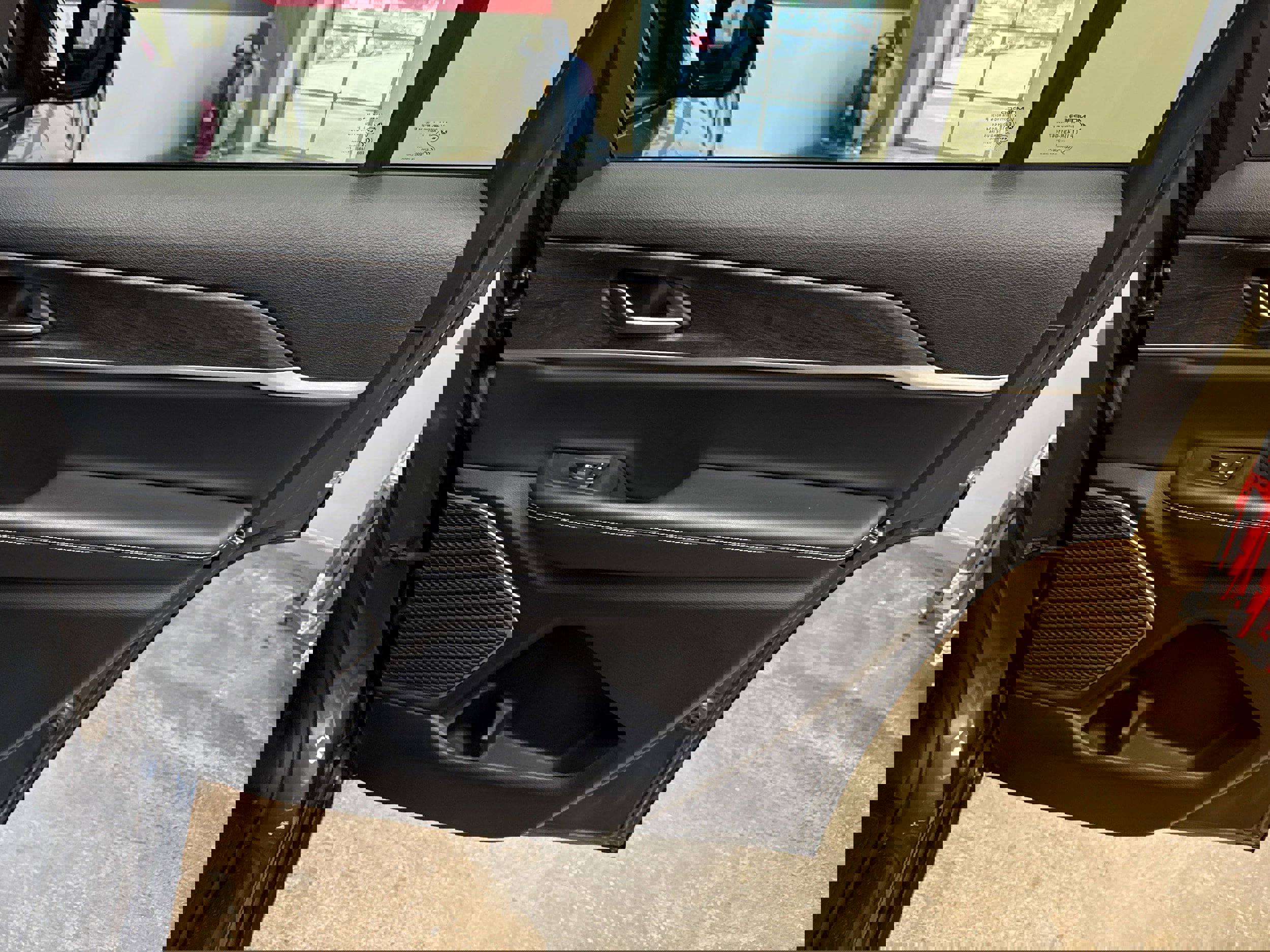 Used 2021 Jeep Grand Cherokee L Limited image 18