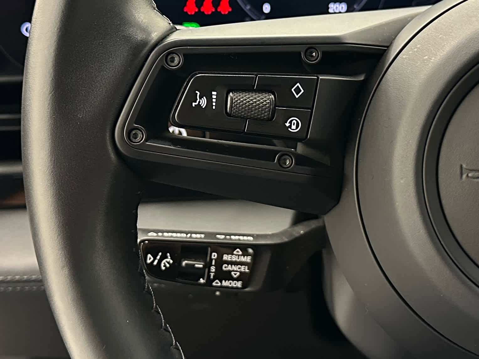 Used 2021 Porsche Taycan Turbo image 25