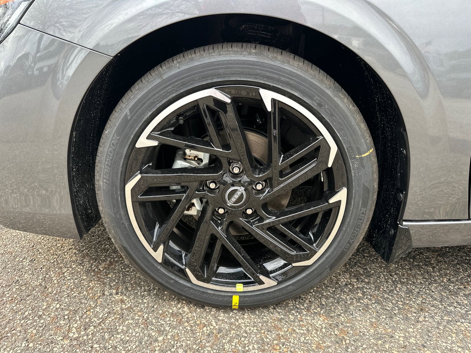 New 2026 Nissan Sentra SR w/ SR Premium Package image 12