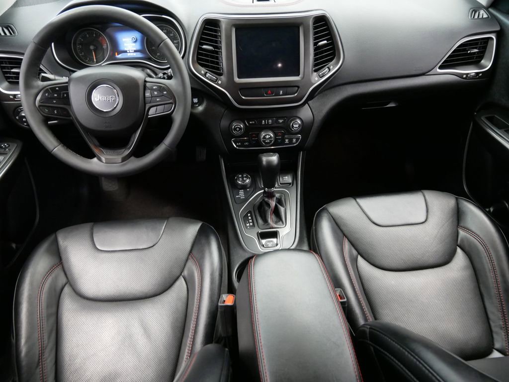 Certified 2022 Jeep Cherokee Trailhawk w/ Premium Leather Package image 14