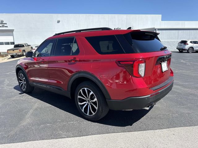 Used 2023 Ford Explorer ST-Line image 2