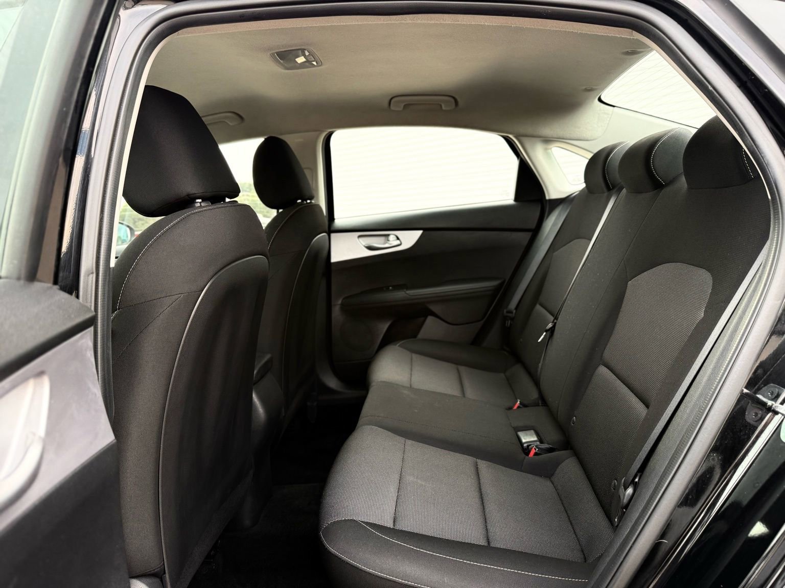 Used 2024 Kia Forte LX image 19