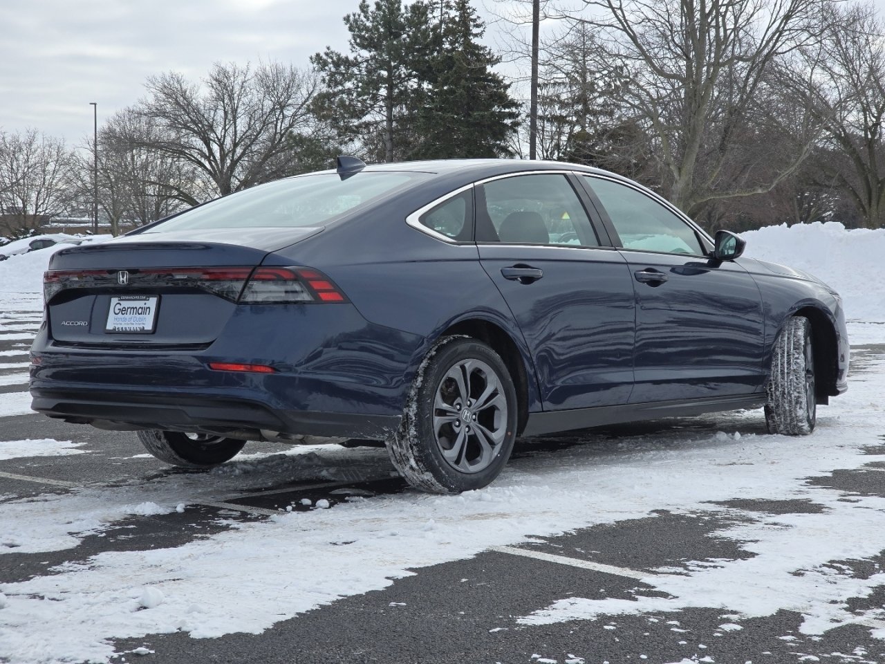 Certified 2023 Honda Accord EX image 18