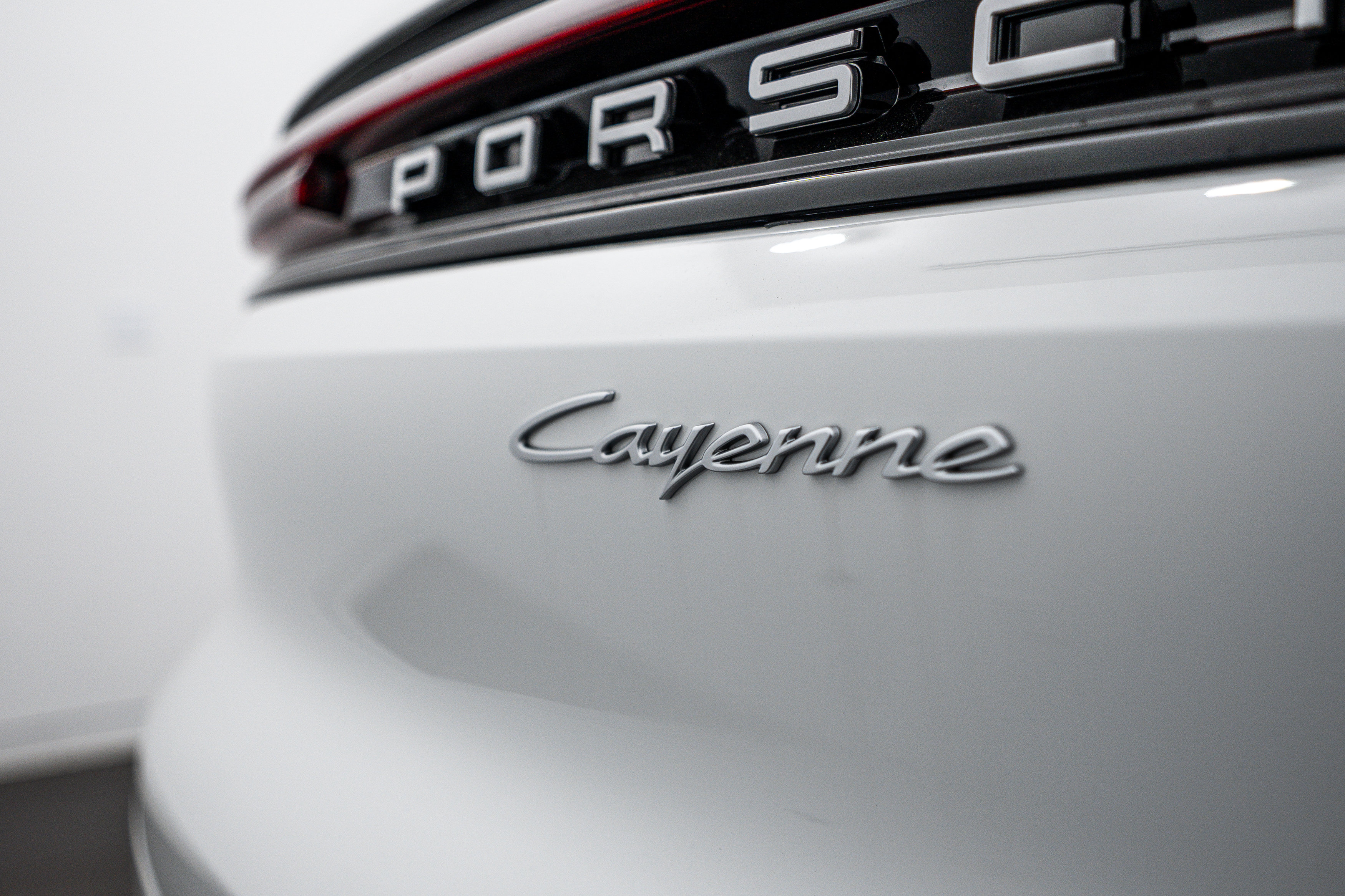 Certified 2026 Porsche Cayenne AWD/4WD image 26