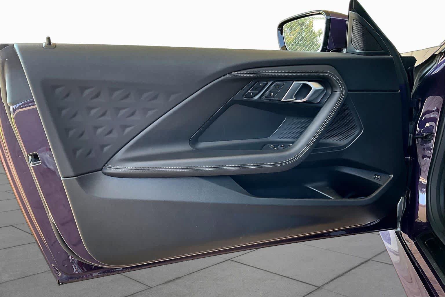Used 2024 BMW 230i Coupe w/ Convenience Package RWD image 19
