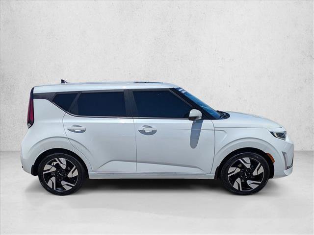 Used 2023 Kia Soul GT-Line w/ GT-Line Technology Package FWD video 4