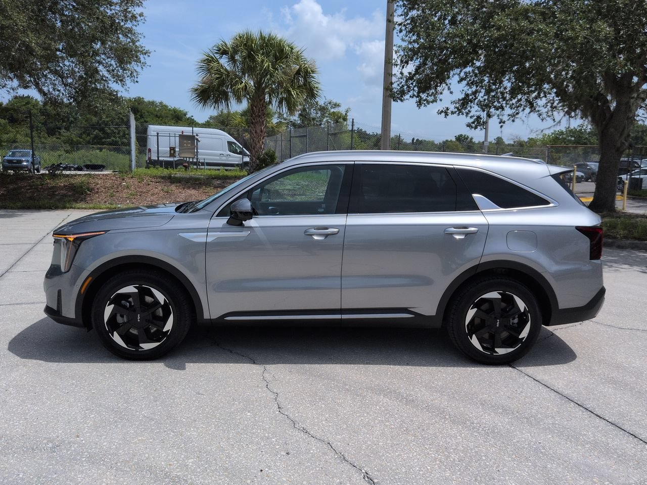 Certified 2025 Kia Sorento SX Prestige AWD/4WD image 7