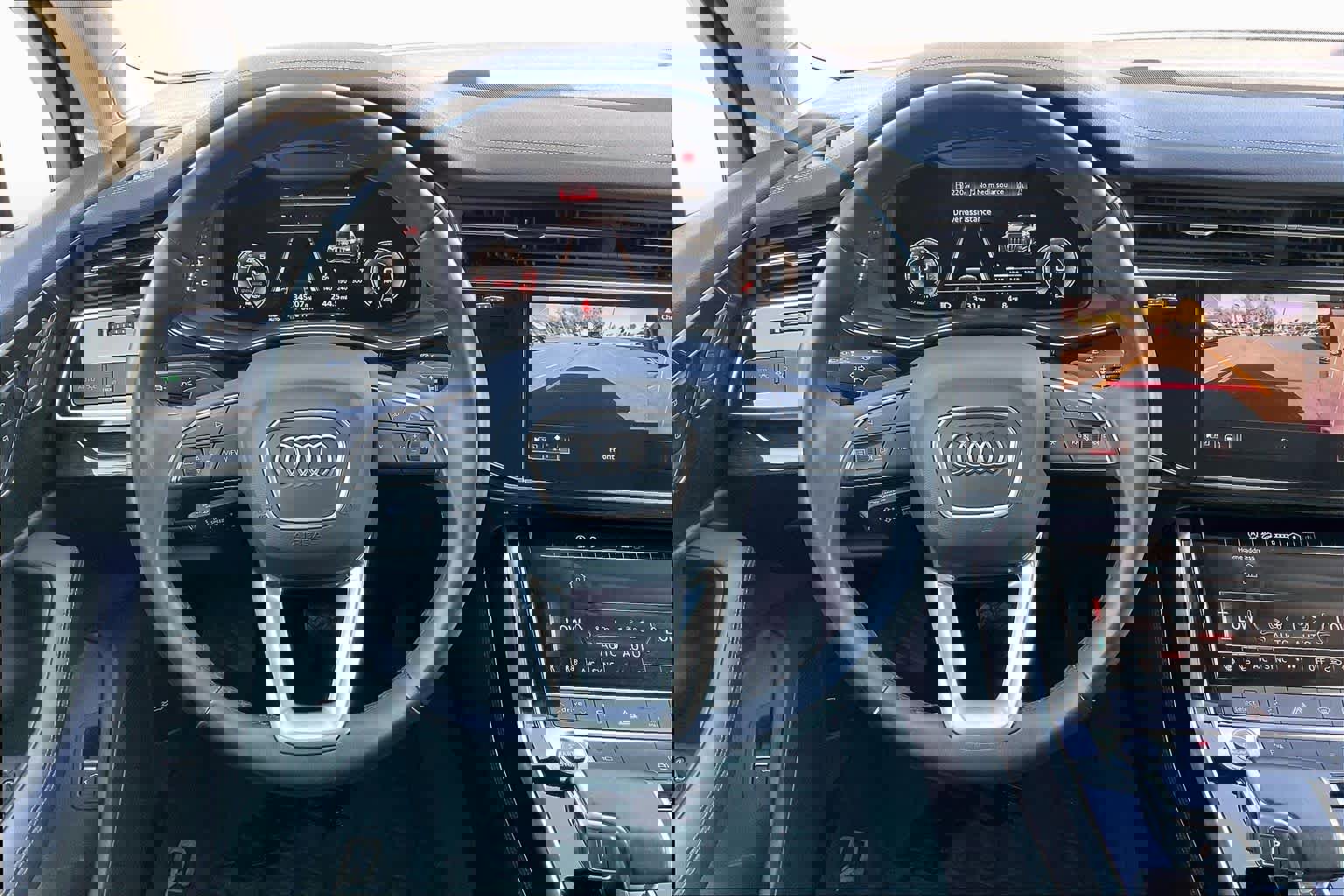 Used 2023 Audi Q7 Premium Plus w/ Premium Plus Package image 5