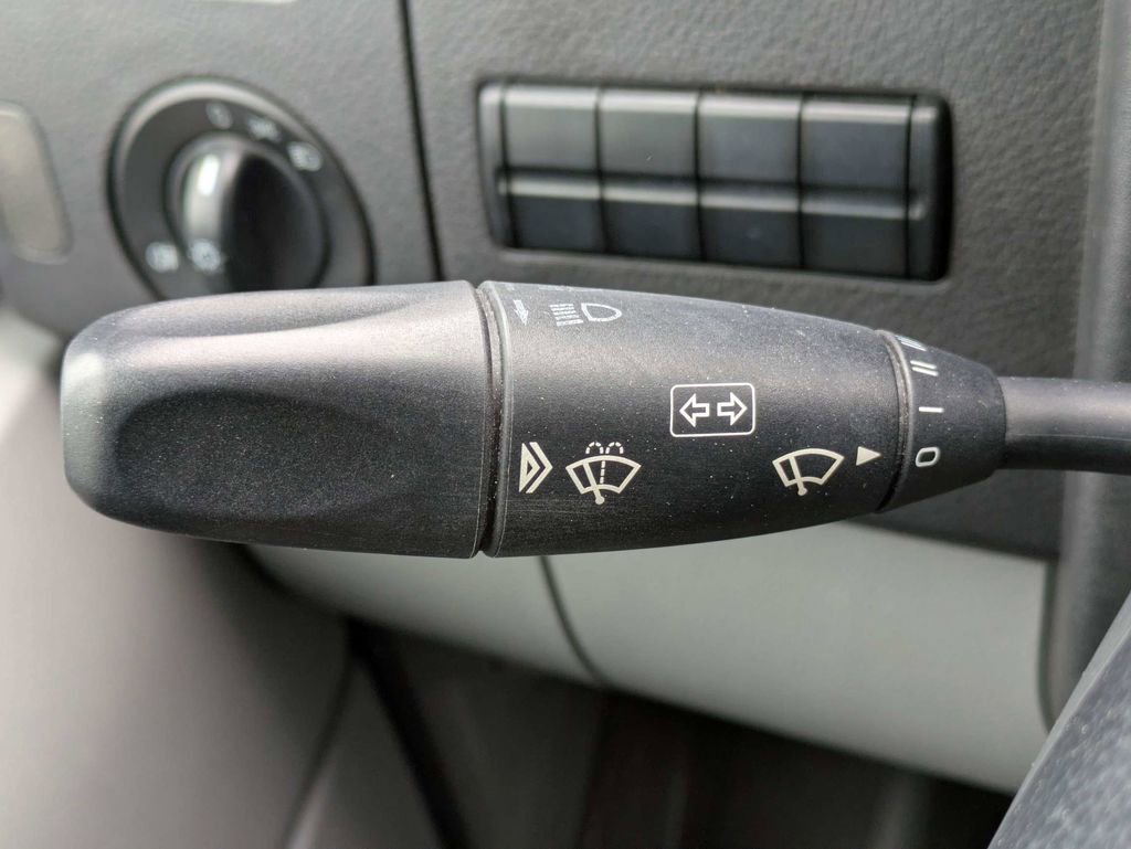 Used 2018 Mercedes-Benz Sprinter 144 Cargo image 35