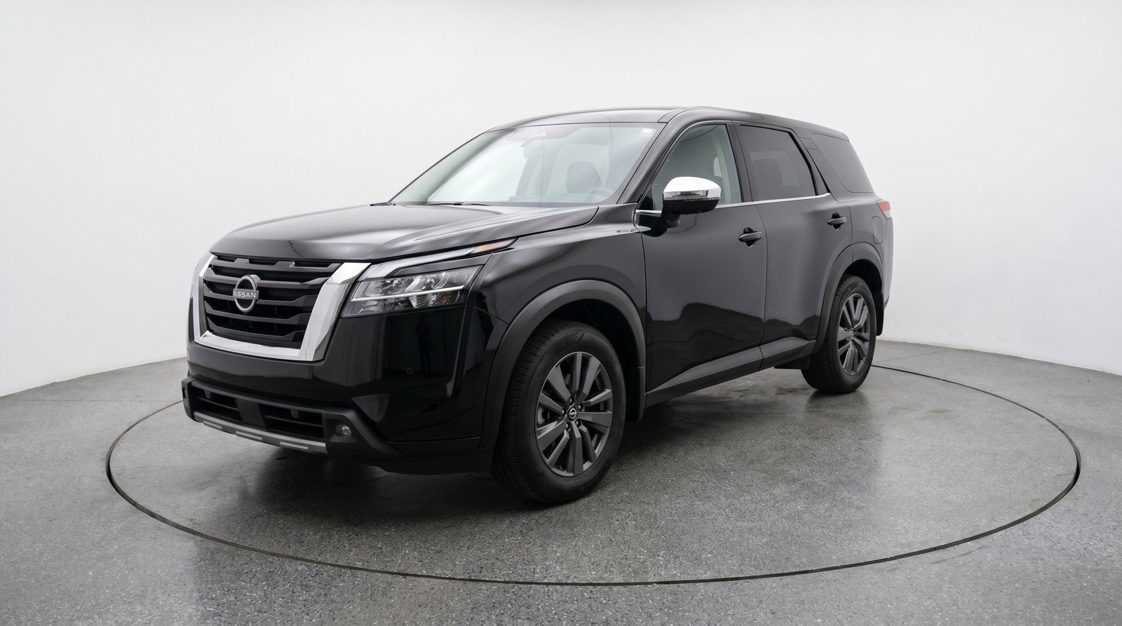 Used 2025 Nissan Pathfinder SV FWD image 3