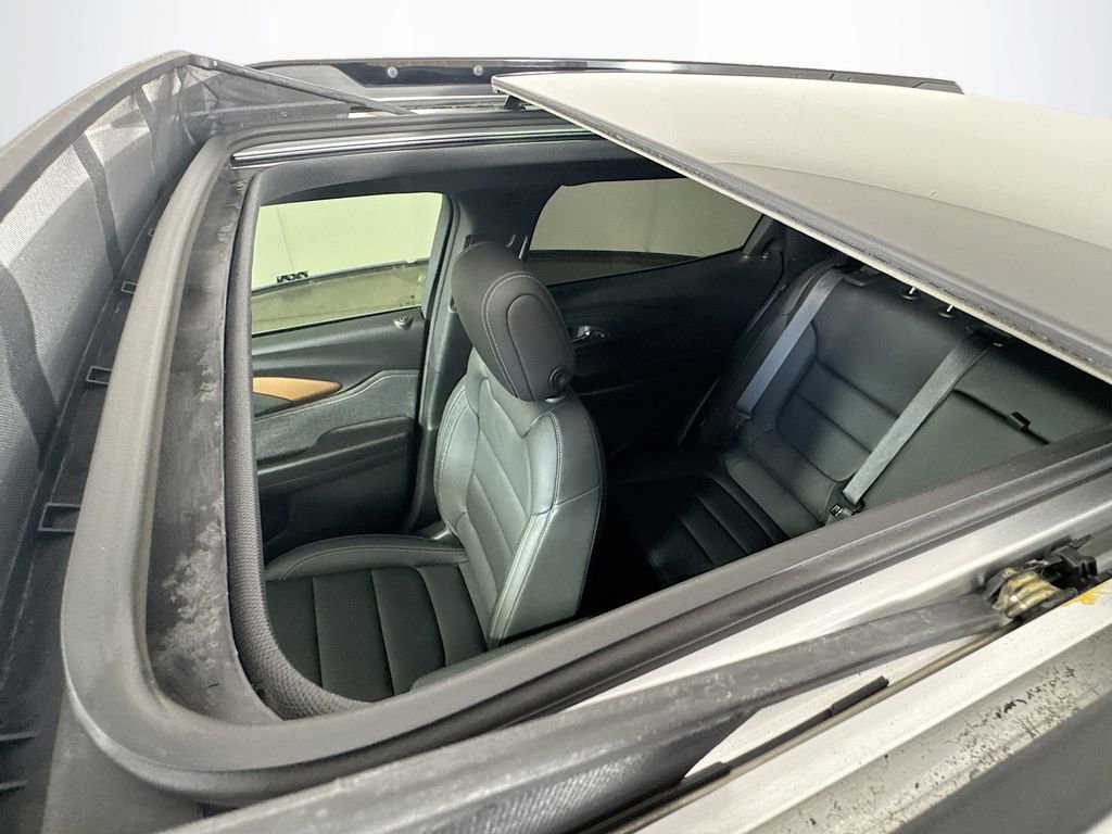 Used 2023 Chevrolet TrailBlazer ACTIV w/ Sun and Liftgate Package image 25