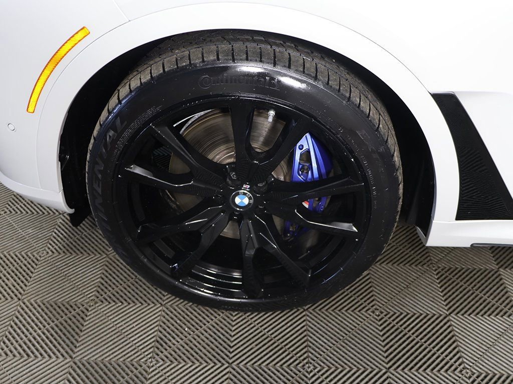 Used 2024 BMW X7 xDrive40i w/ Executive Package image 26