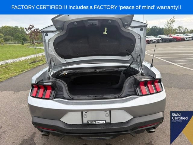 Used 2025 Ford Mustang Premium RWD image 18