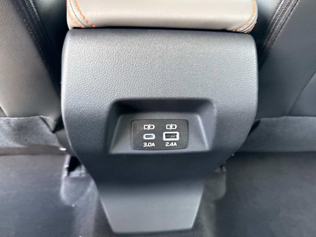 New 2025 Subaru Crosstrek 2.5i Limited w/ Popular Package #3A image 17