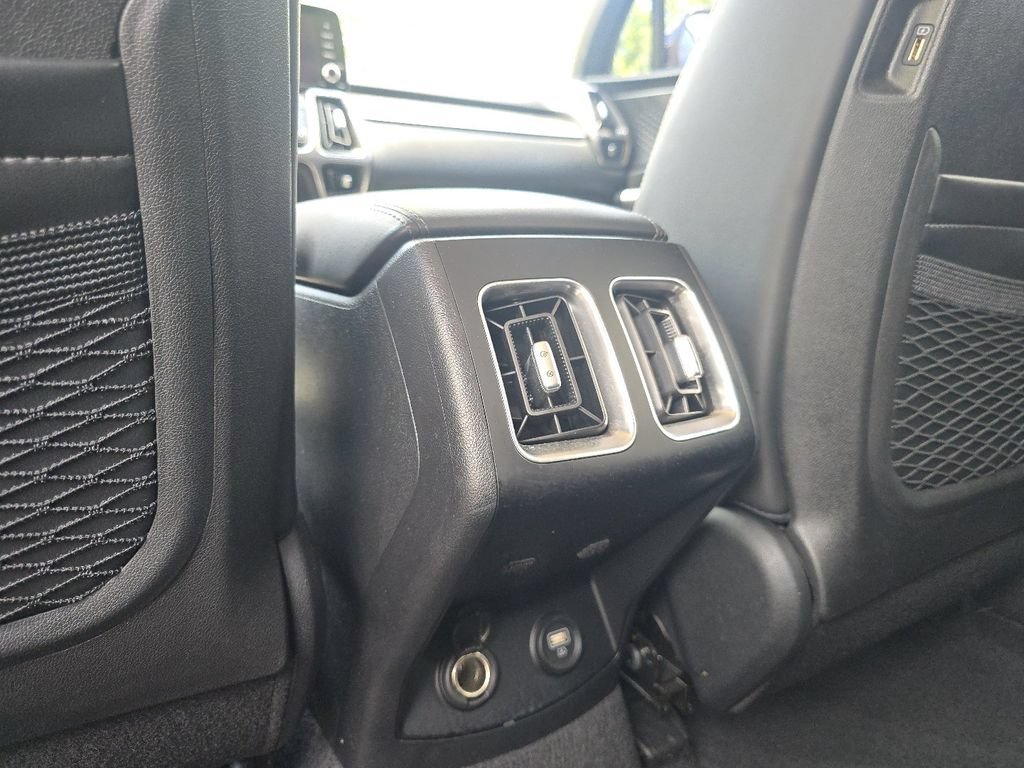 Used 2023 Kia Sorento S FWD image 25
