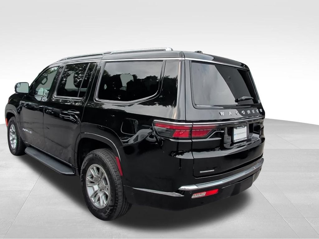 Used 2023 Jeep Wagoneer 4WD w/ Convenience Group I image 3