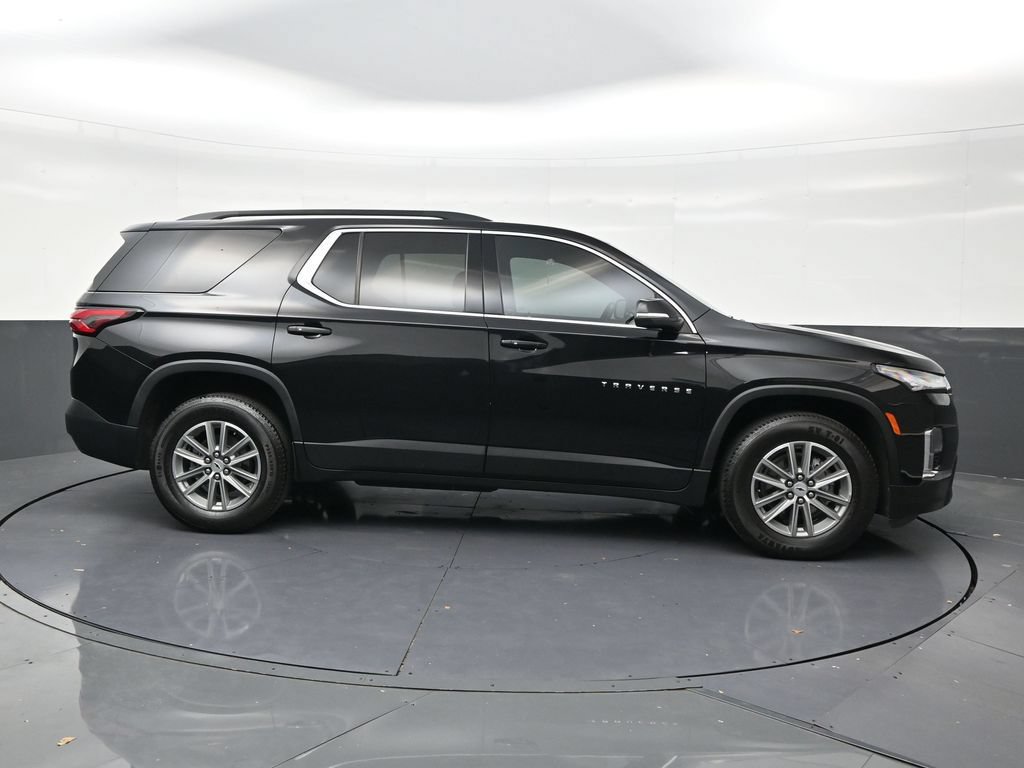 Used 2024 Chevrolet Traverse LT FWD image 6