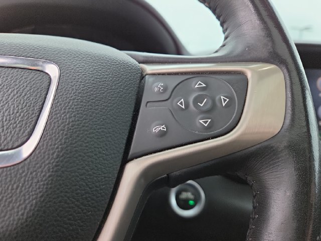 Used 2019 GMC Terrain Denali w/ Advanced Safety Package AWD/4WD image 16
