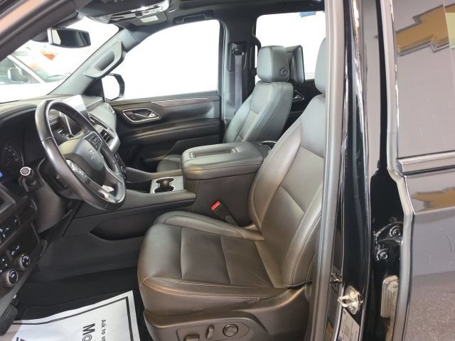 Used 2021 Chevrolet Tahoe Z71 w/ Rear Media and Nav Package AWD/4WD image 9