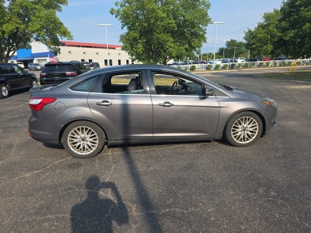 Used 2014 Ford Focus Titanium FWD image 8