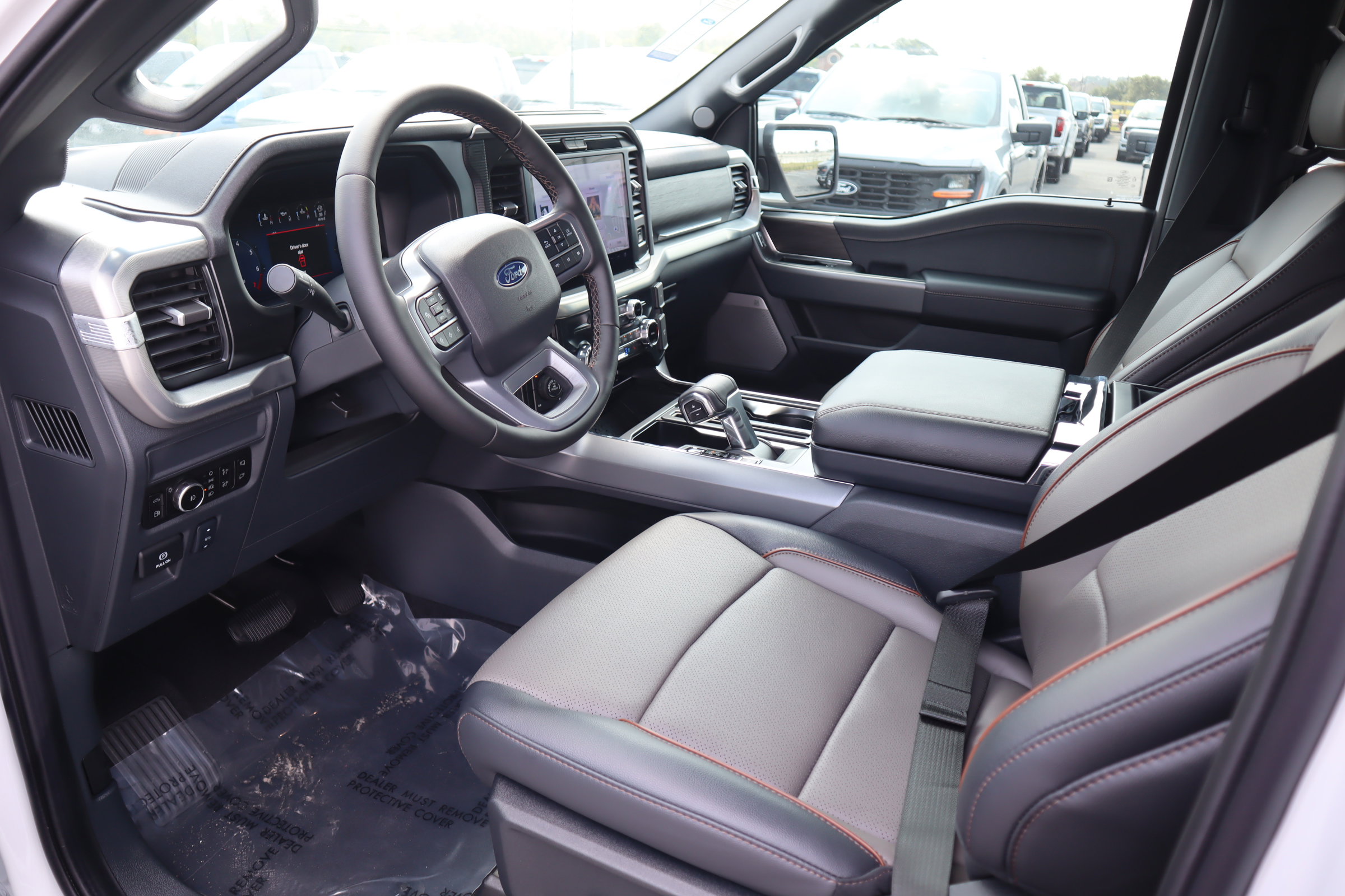 New 2025 Ford F150 Lariat w/ Equipment Group 502A High image 18