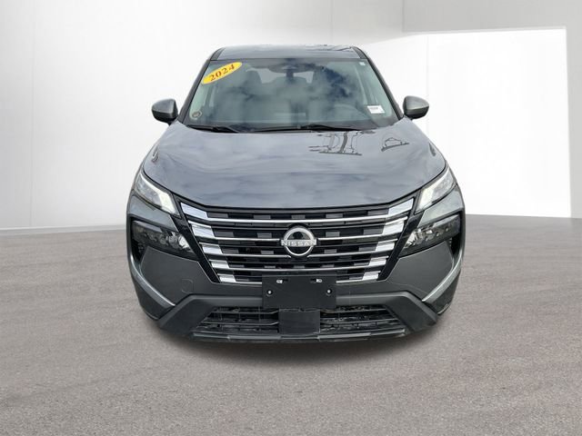 Used 2024 Nissan Rogue SV image 6
