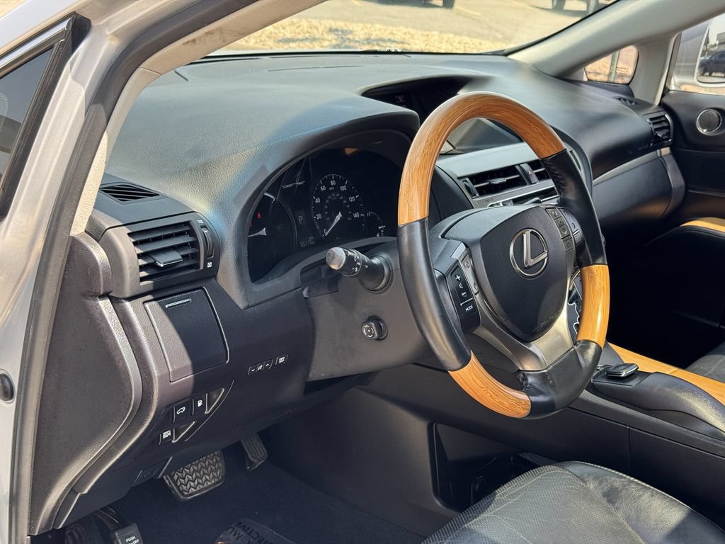 Used 2015 Lexus RX 450h AWD image 23
