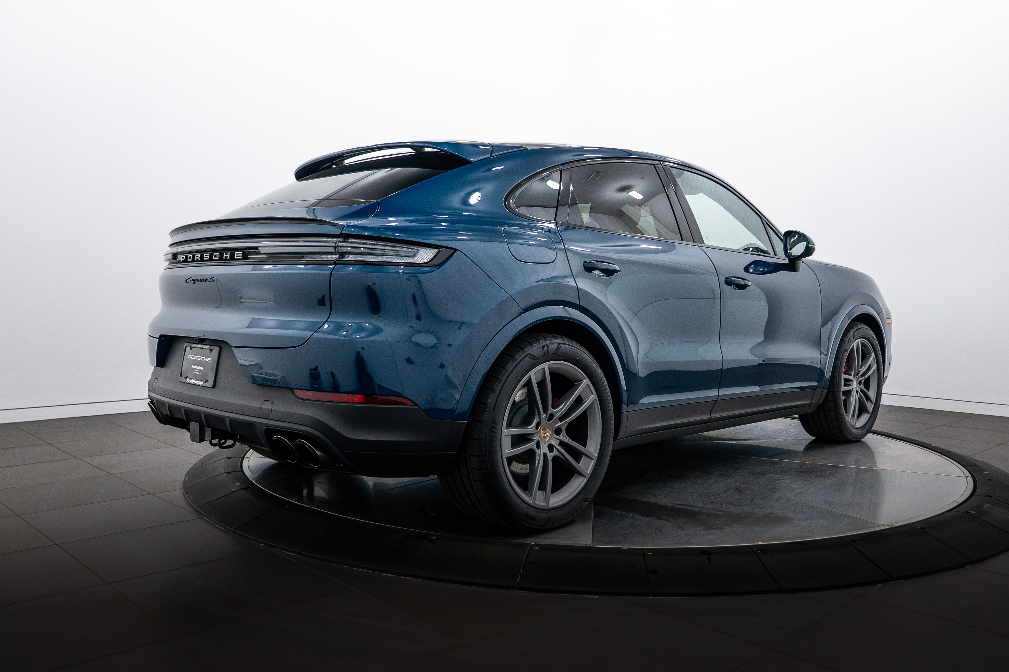Certified 2026 Porsche Cayenne S AWD/4WD image 7