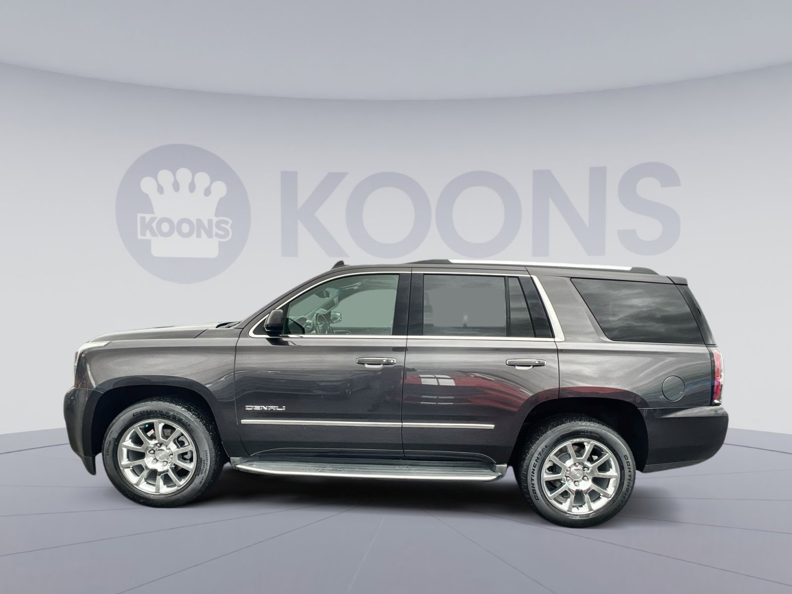 Used 2017 GMC Yukon Denali w/ Open Road Package image 2