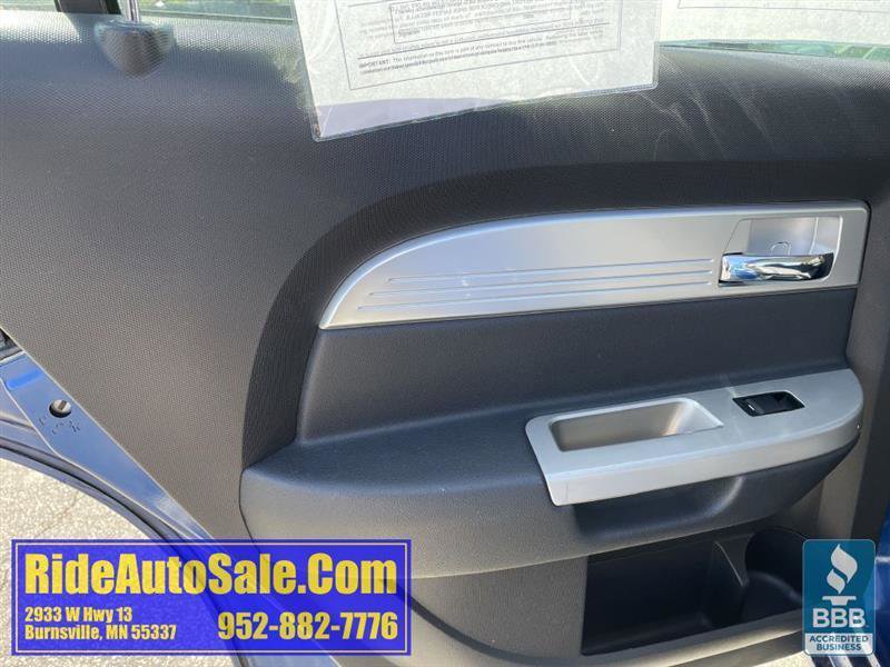 Used 2009 Chrysler Sebring Touring w/ Electronics Convenience Group FWD image 11