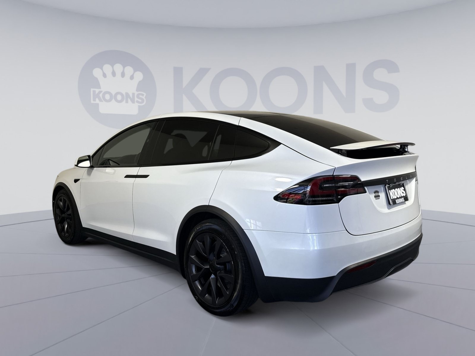 Used 2025 Tesla Model X AWD/4WD image 4