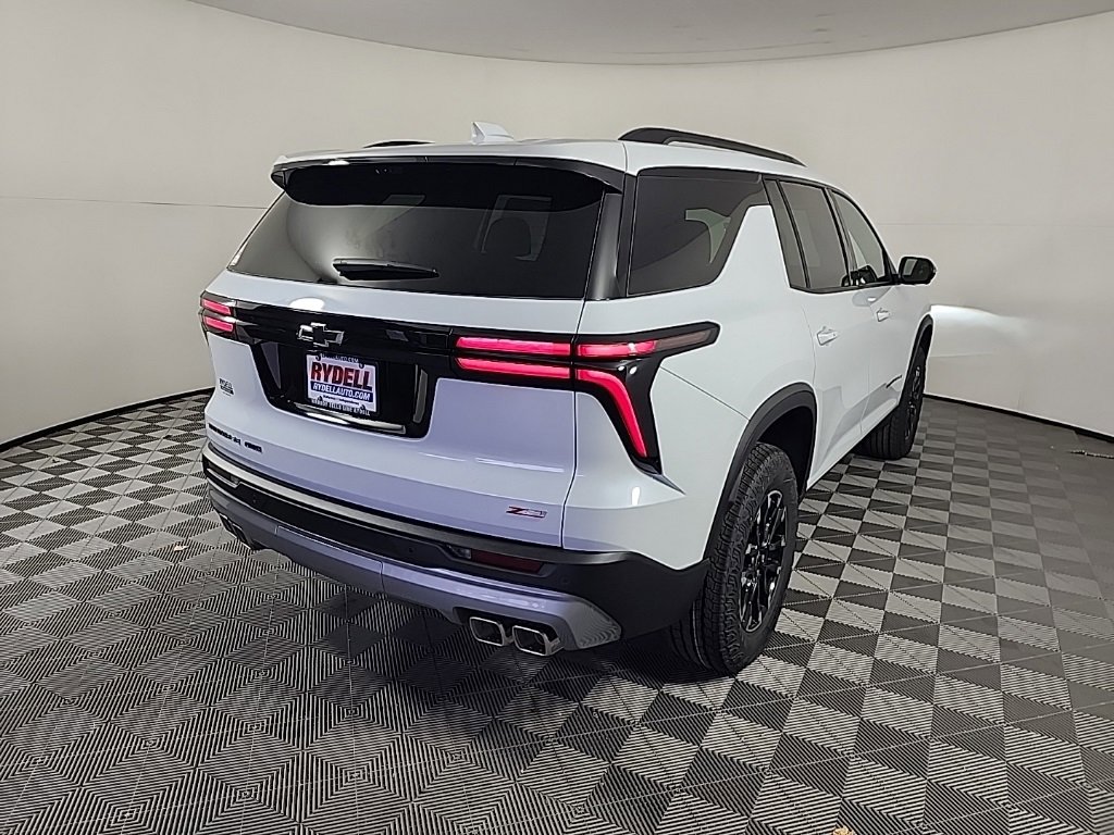 New 2026 Chevrolet Traverse Z71 w/ Driver Confidence Package image 10