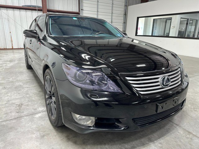 Used 2011 Lexus LS 460 w/ Comfort Pkg RWD image 11