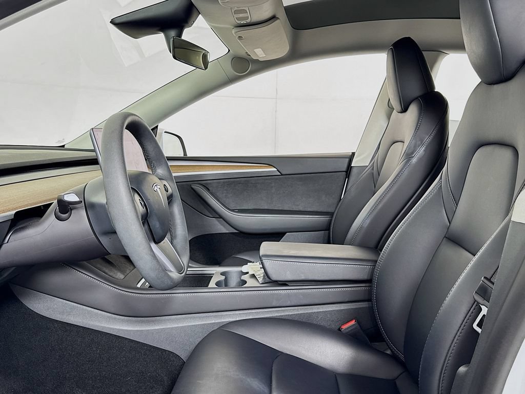 Used 2023 Tesla Model Y Long Range AWD/4WD image 10