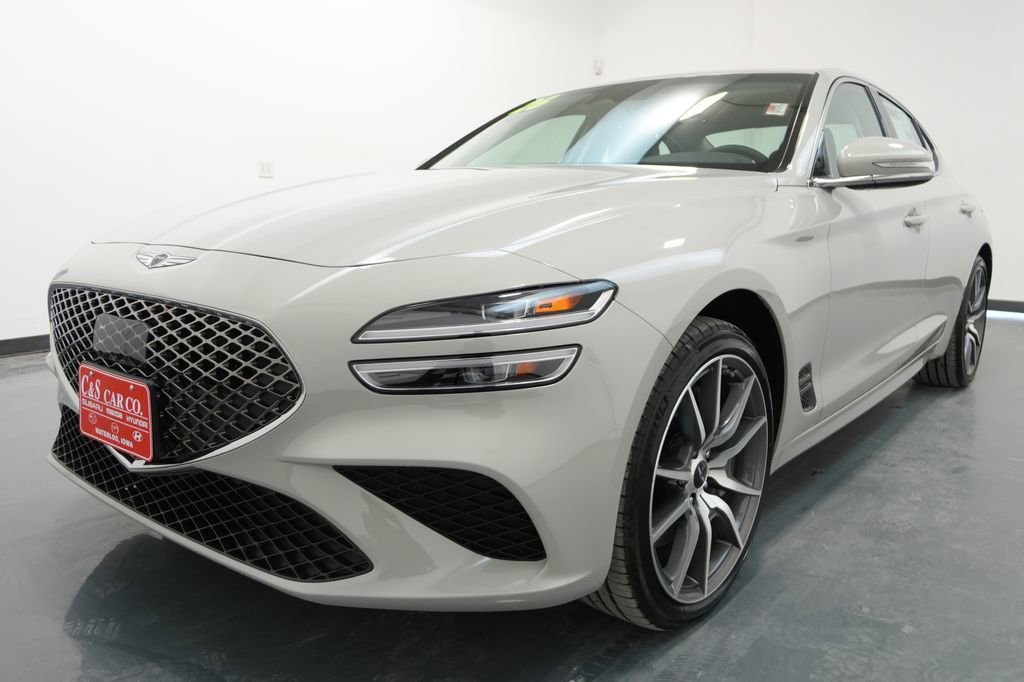 New 2026 Genesis G70 2.5T image 3