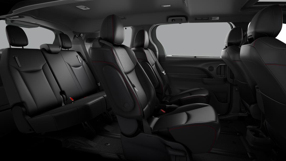 New 2026 Toyota Sienna XSE image 21
