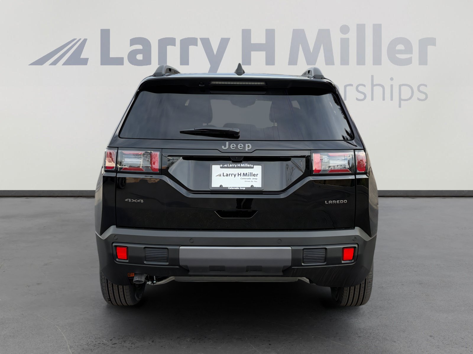 New 2026 Jeep Cherokee Laredo AWD/4WD image 4