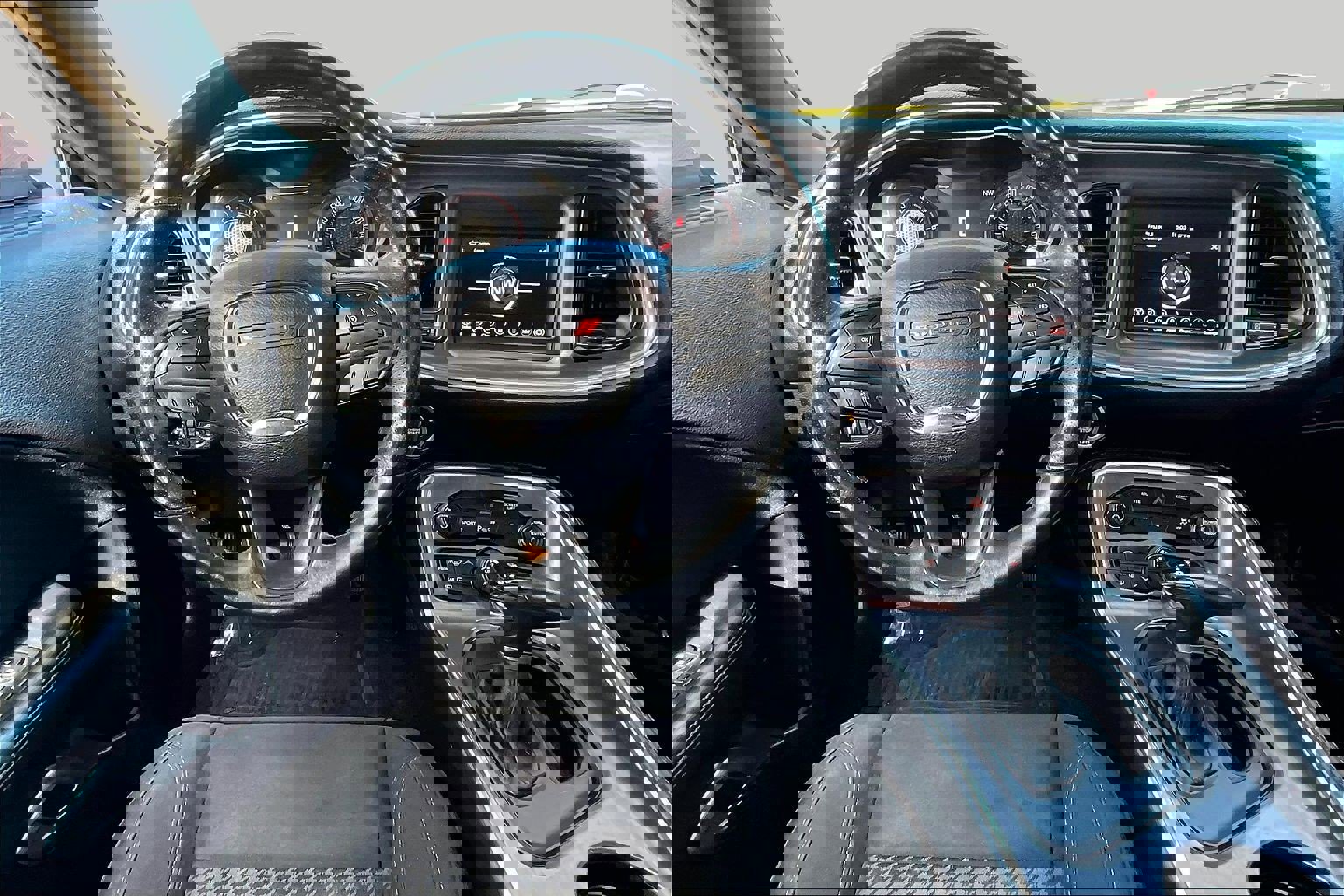 Used 2018 Dodge Challenger SXT w/ Blacktop Package image 5