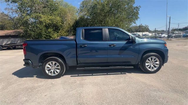 Used 2024 Chevrolet Silverado 1500 Custom RWD image 9