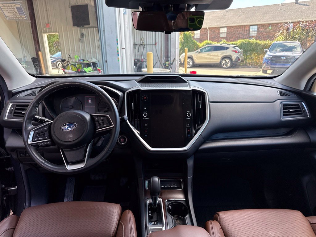 Used 2023 Subaru Ascent Touring AWD/4WD image 25