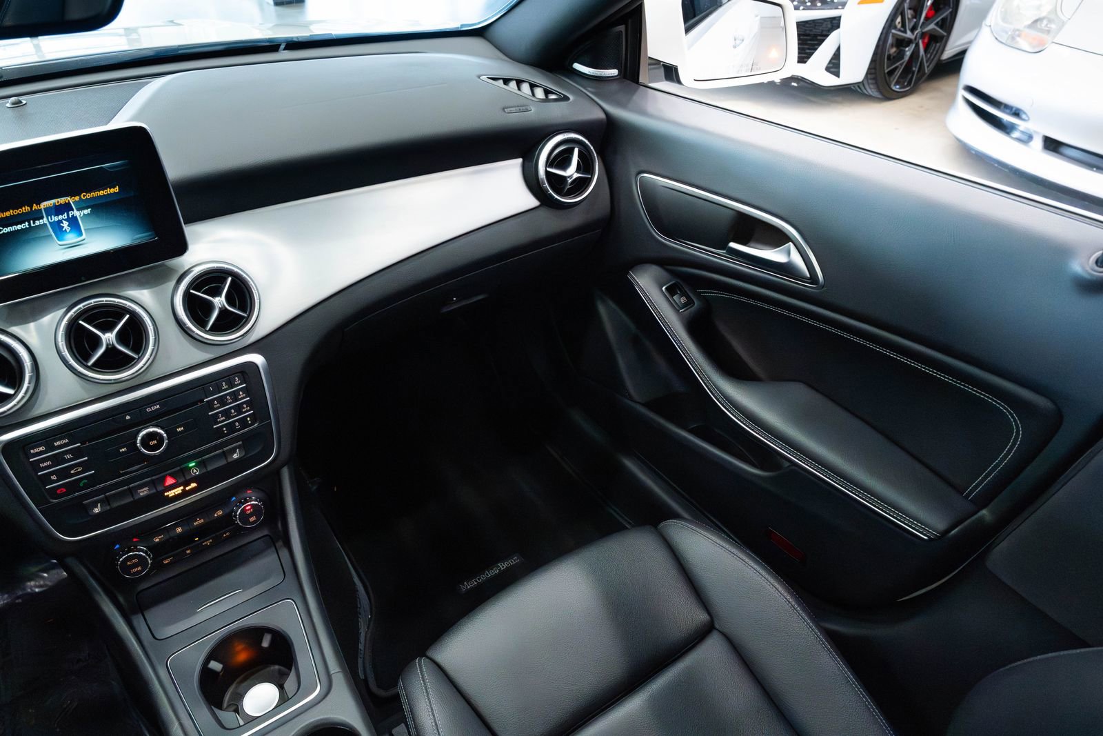 Used 2016 Mercedes-Benz CLA 250 4MATIC image 11