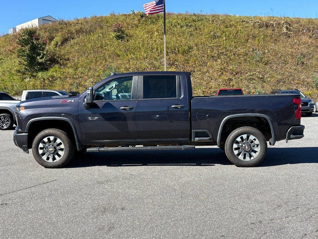 Certified 2024 Chevrolet Silverado 2500 Custom w/ Custom Value Package image 11