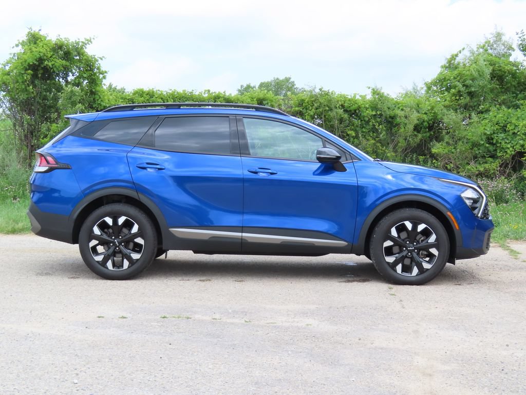 Certified 2023 Kia Sportage X-Line w/ X-Line Premium Package AWD/4WD image 2